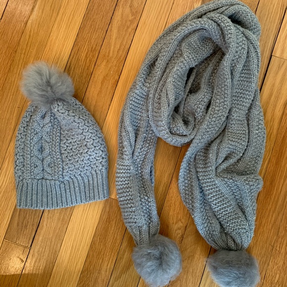 ugg cable knit hat